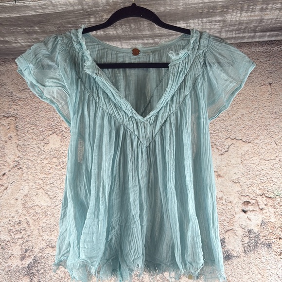 Free People Women's Shirt medium Elegant Blue Women's Top. Runs oversized A55 - Picture 4 of 7